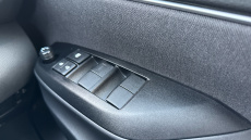 Toyota Yaris 1.5 Hybrid Icon 5dr CVT Hybrid Hatchback